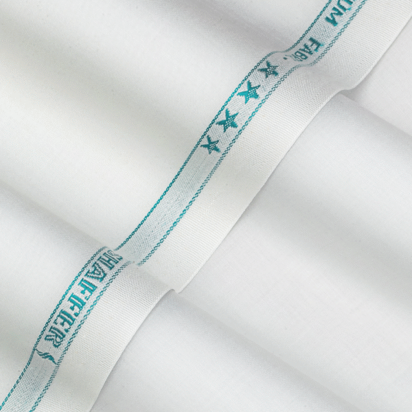 Luxurious Bosky Unstitched
